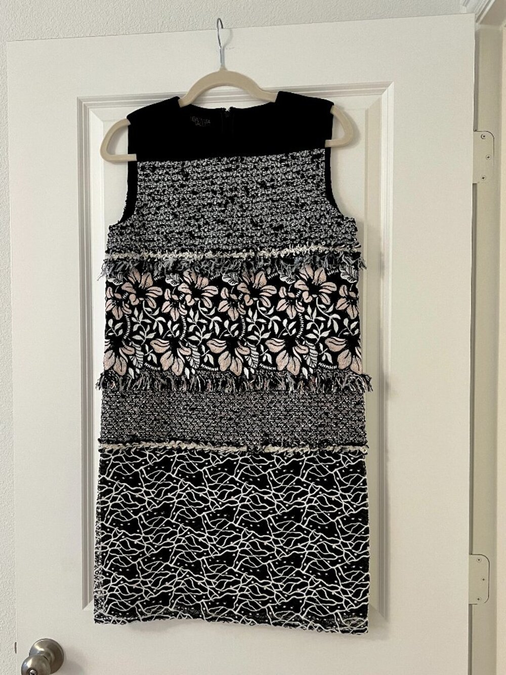 Giambasttista Valli Tweed Floral Black Light Pink White Sleeveless Dress